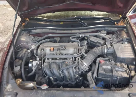 2011 Honda Accord 2.4 Ex-L from USA, damaged, VIN 1HGCP2F84BA013706